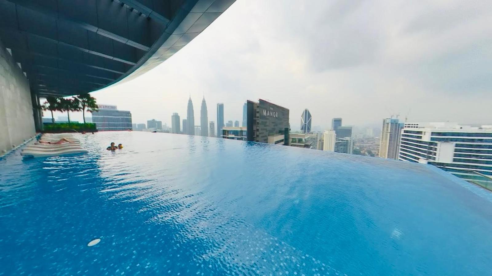 Crystal Suite At Eaton Klcc Куала Лумпур Екстериор снимка