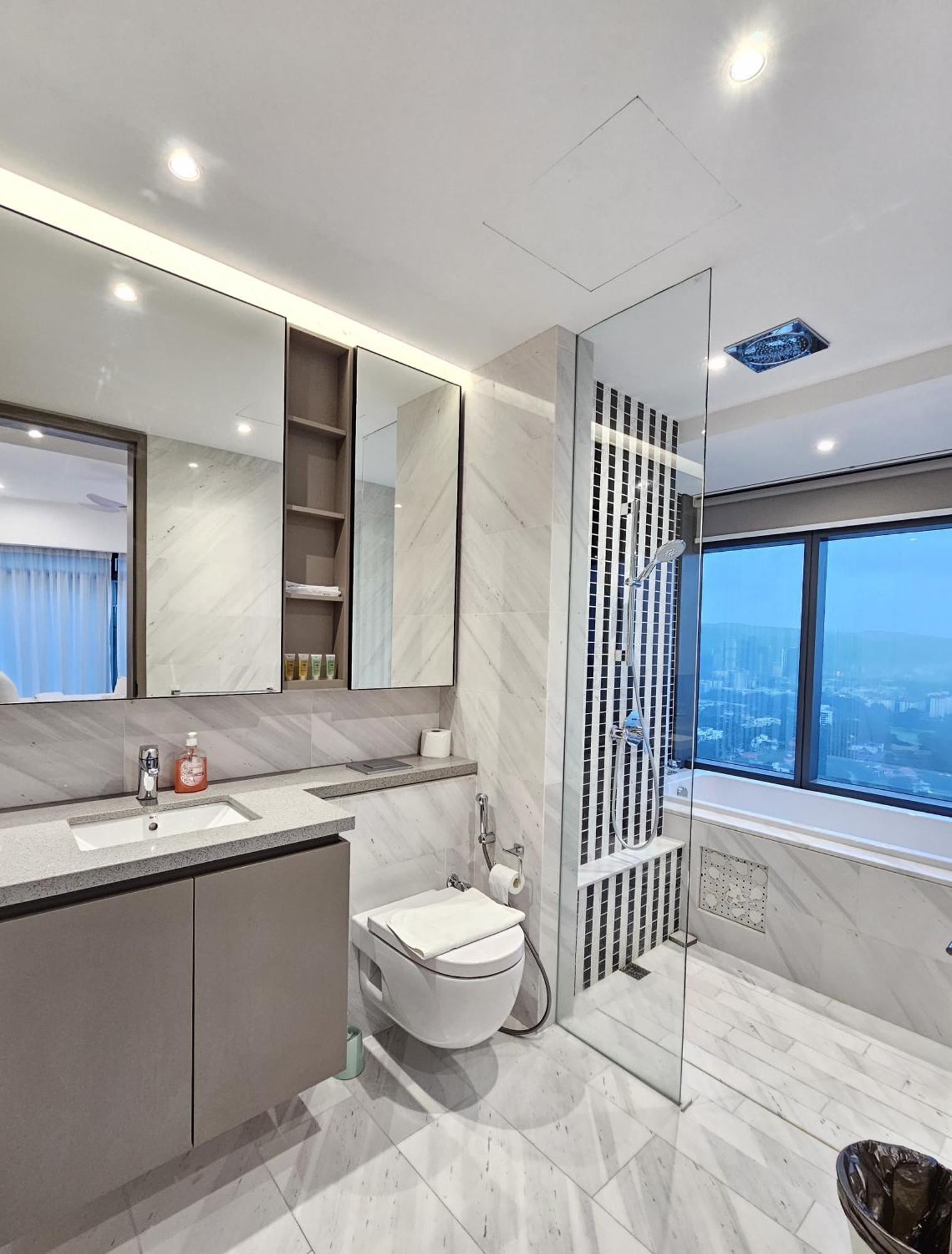 Crystal Suite At Eaton Klcc Куала Лумпур Стая снимка